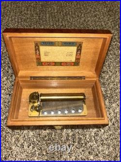 Reuge Saint-Croix Vintage Wooden Music Box 3/72 Made In Switzerland Works Great