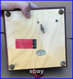 Reuge Tomorrow Wood Music Musical Jewelry Trinket Box Flower Inlay with Key