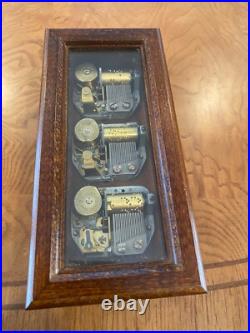 Reuge triple music box plays Cats/Les Miserables/Phantom of the Opera