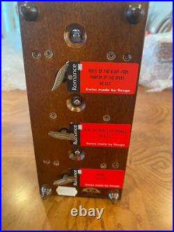 Reuge triple music box plays Cats/Les Miserables/Phantom of the Opera