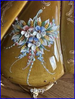 Ruege Vintage Lipstick/Cigarette Holder Music Box Floral Carousel Theme