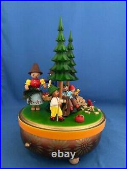 STEINBACH Music Box Family Day in the Woods Carved Wood Germany Vintage