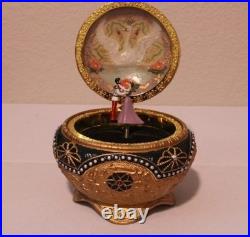 San Francisco Company Anastasia Alexandra and Nicholas Hinged Trinket Music Box