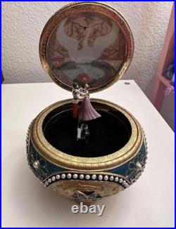 San Francisco Music Box Company Anastasia Alexandra And Nicholas Hinged Trinket