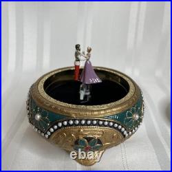 San Francisco Music Box Company Anastasia Alexandra and Nicholas Hinged Trinket