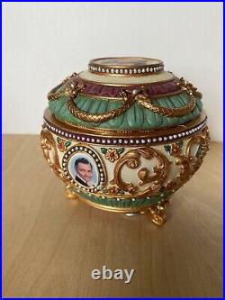 San Francisco Music Box Scarlett Gone With The Wind Trinket Music Box round rare