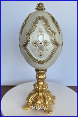 Signed Victoria Ostrich Egg Ivory Gold Tone Rhinestones Pedestal Swan Lake Music