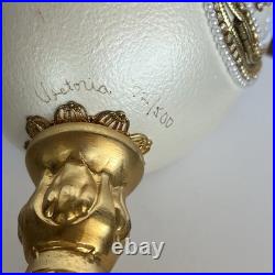 Signed Victoria Ostrich Egg Ivory Gold Tone Rhinestones Pedestal Swan Lake Music
