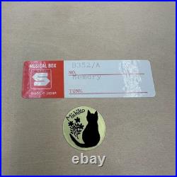 Signed Vintage 1980 K Michiko Musical Jewelry Box Cats Memory Song Japan B352/A
