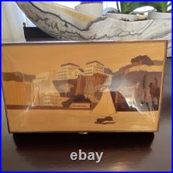 Sorrento Italy Inlaid Wood Music Box Torna a SurrientoVelvet Lined Burled Wood
