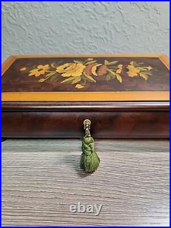 Sorrento Reuge Music Traditional Music Box + Key 36 Note Edelweiss Lara's Theme Sorrento Reuge Music Traditional Music Box + Key 36 Note Edelweiss Lara's Theme