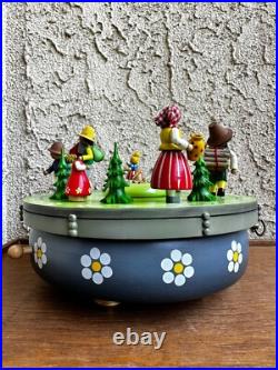 Steinbach S2 German Music Box Erzgebirge Folk Art WORKS Needs Restoration