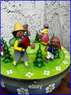 Steinbach S2 German Music Box Erzgebirge Folk Art WORKS Needs Restoration