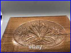Switzerland Wood Cuendet Swiss inlaid music box, walnut 9