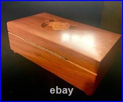 Thorens 3/50 Music Box Plays Rigoletto, Blue Danube, Tales of Hoffman. VIDEO Thorens 3/50 Music Box Plays Rigoletto, Blue Danube, Tales of Hoffman. VIDEO