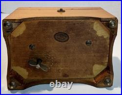 Thorens Wooden music box with lithographed lid depicting disney's Snow White