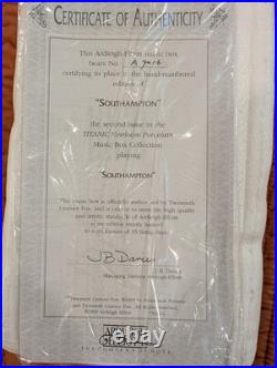 Titanic Heirloom Porcelain Music Boxes Lot Of 3 My Heart Will Go On