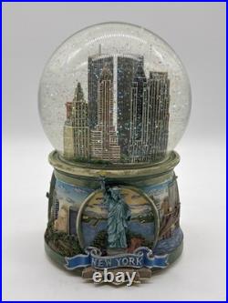 Twin Towers Snow Globe San Francisco Music Box Co. New York Skyline Pre 9/11 VTG