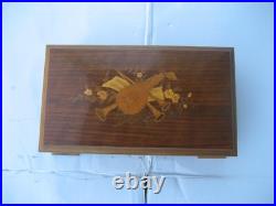 U23572 REUGE SainteCroix Music Box Switzerland 372 3 Songs 72 Notes G2U