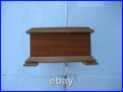 U23572 REUGE SainteCroix Music Box Switzerland 372 3 Songs 72 Notes G2U