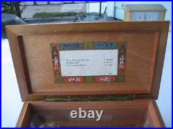 U23572 REUGE SainteCroix Music Box Switzerland 372 3 Songs 72 Notes G2U