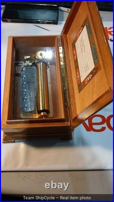 U23572 REUGE SainteCroix Music Box Switzerland 372 3 Songs 72 Notes G2U