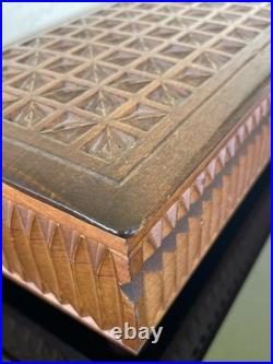 VINTAGE MCM Geometric Marquetry REUGE MUSIC BOX 72/3 Saint Croix RARE Works VINTAGE MCM Geometric Marquetry REUGE MUSIC BOX 72/3 Saint Croix RARE Works