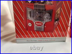 VINTAGE and RARE NIB 1997 Coca-Cola Crane Game Music Box Piggy Enesco NEW