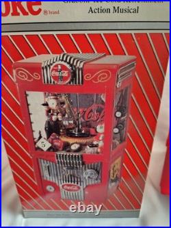 VINTAGE and RARE NIB 1997 Coca-Cola Crane Game Music Box Piggy Enesco NEW