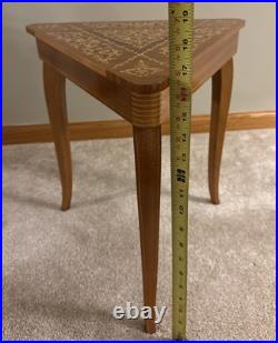 VNTG Italian Inlaid Marquetry Table Reuge Music Box Plays Fascination 16Wx17H