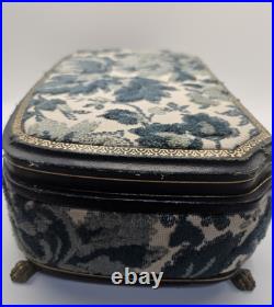 VNTG Italian Upholstered Jewelry REUGE Music Box Plays Love Story Lock & Key