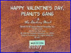 VTG Danbury Mint Happy Valentine's Day, Peanuts music box WORKS GREAT