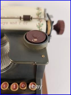 VTG Enesco Typewriter Dear Santa Letter Musical Mice with Adapter