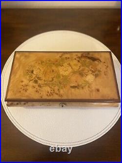 VTG ITALY Sorrento MUSICBOX By Gabriella Jewelry Flowers O Sole Mio Song