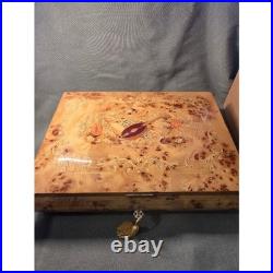 VTG Italian Sorrento Inlaid Burl Wood Musical Jewelry Box Mandolin Lute Motif