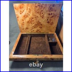 VTG Italian Sorrento Inlaid Burl Wood Musical Jewelry Box Mandolin Lute Motif