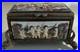 VTG-Reuge-Music-Jewelry-Box-Fish-Footed-Raised-Porcelain-Cherubs-Man-Woman-Italy-01-auzl