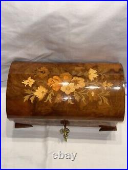 VTG Swiss Reuge Music/Jewlery Box Hand Inlaid Made In St Croix Switzerland