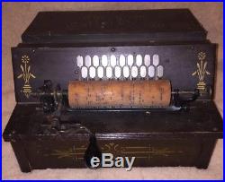 Very Nice Antique Gem Roller Organ with 1 Cob