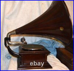Victor V Talking Machine Phonograph and Morning Glory Horn