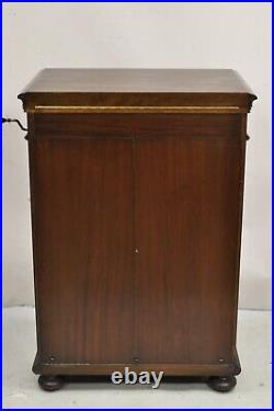 Victor Victrola Talking Machine Mahogany Credenza Model 22850 Record Player