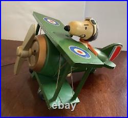 Vintage 1970 Peanuts Snoopy flying Bi-plane music box Sopwith Camel Schmid Bros