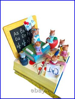 Vintage 1989 Enesco Multi-Action Musical Box Mitey-Nice Mouse Schoolhouse NIB