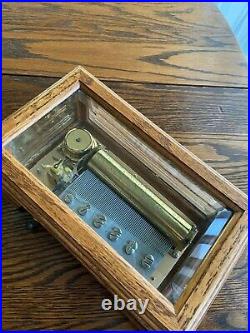 Vintage Beveled Crystal & Oak-CH 3/72- Swiss Reuge Music Box -Canon- J Pachelbel