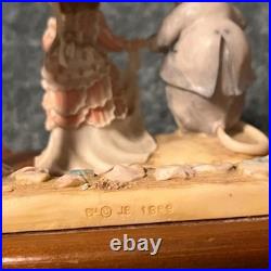 Vintage Brambly Hedge Enesco Mouse Wedding Music Box 1988 Jill Barklem /999