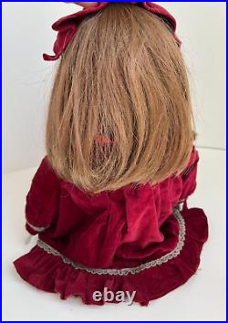 Vintage Collection De Poupees Claudie 1976 Sankyo Musical Windup Treasure Doll
