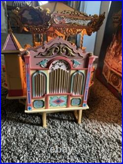 Vintage Enesco CAROUSEL ROYALE Animated Illuminated Musical Carousel WORKS