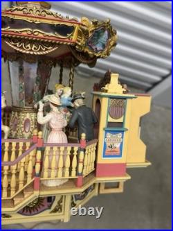 Vintage Enesco CAROUSEL ROYALE Animated Illuminated Musical Carousel WORKS! L@@k