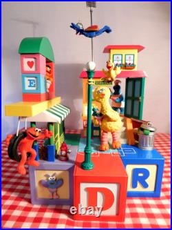 Vintage Enesco Sesame Street Deluxe Music Box Neighborhood Party 1993 withBox