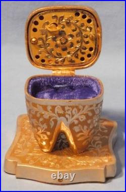 Vintage Fred Zimbalist Music Box / Ring Holder, Love is a many splendored things Vintage Fred Zimbalist Music Box / Ring Holder, Love is a many splendored things